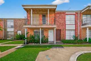 600 S Allen Genoa Rd Unit B9, South Houston, TX 77587