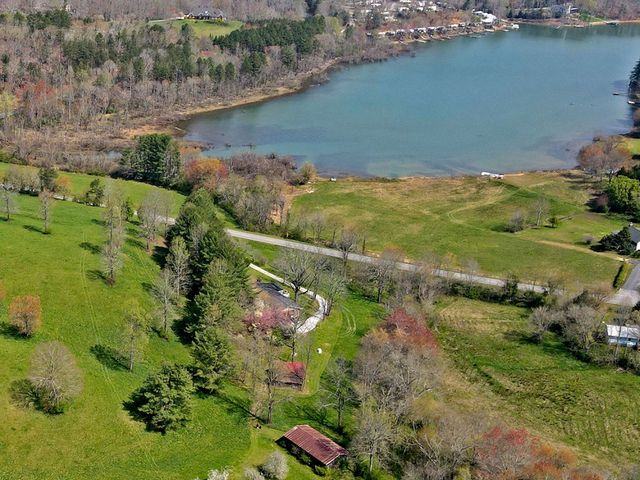 1951 Kiutuestia Creek Road, Blairsville, GA 30512