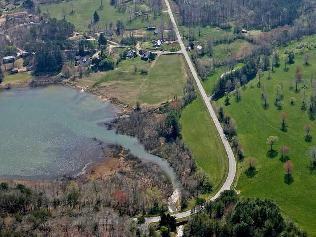 1951 Kiutuestia Creek Road, Blairsville, GA 30512