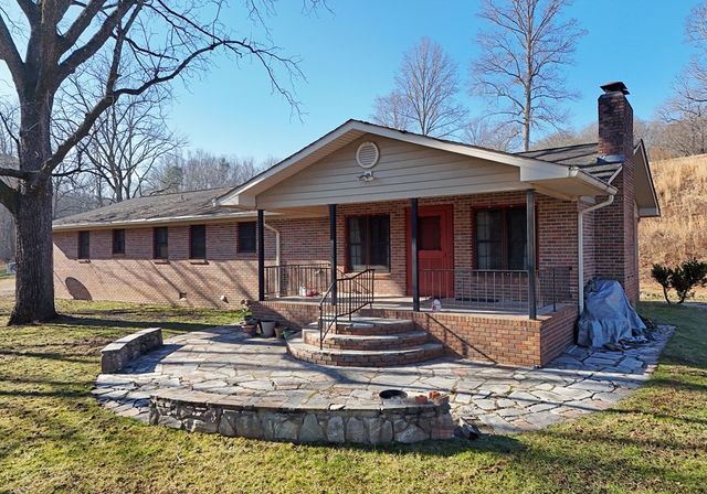 1951 Kiutuestia Creek Road, Blairsville, GA 30512