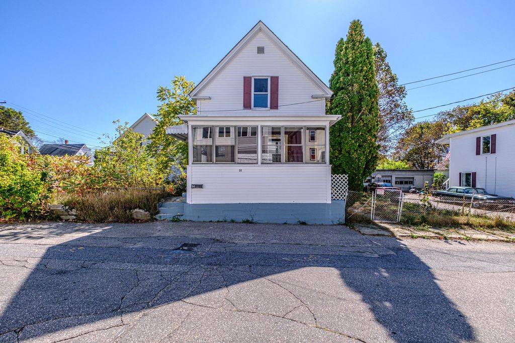 31 Thompson Street, Sanford, ME 04073 — exterior