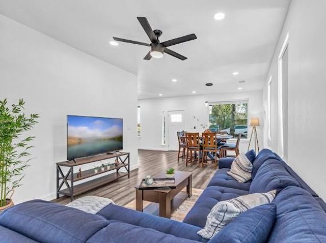 3104 E 16th ST, Austin, TX 78702