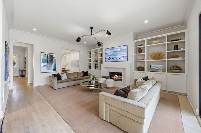 3105 Drexel Drive, Highland Park, TX 75205