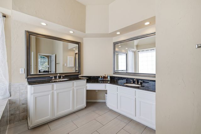 1911 New Haven Road, Grapevine, TX 76051