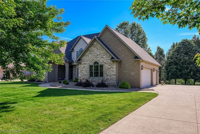 4966 Abbey Church Avenue NW, Canton, OH 44718