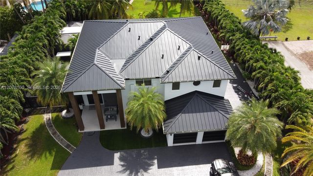 8211 SW 122nd Avenue, Miami, FL 33183
