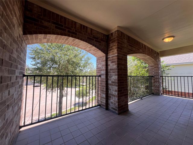 6102 City Shores Lane, Katy, TX 77494