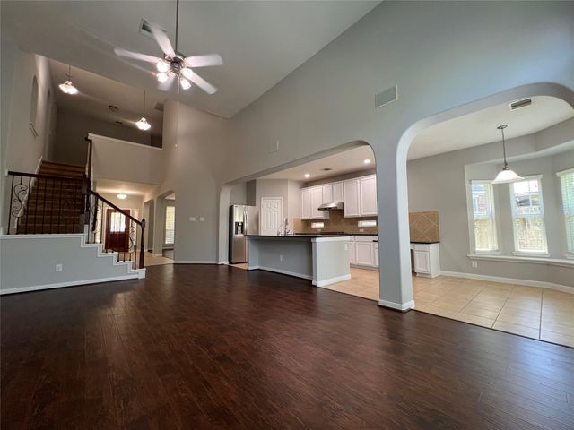 6102 City Shores Lane, Katy, TX 77494