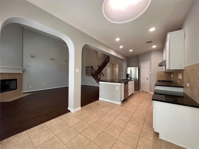 6102 City Shores Lane, Katy, TX 77494