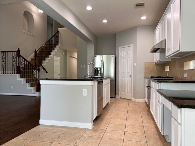 6102 City Shores Lane, Katy, TX 77494