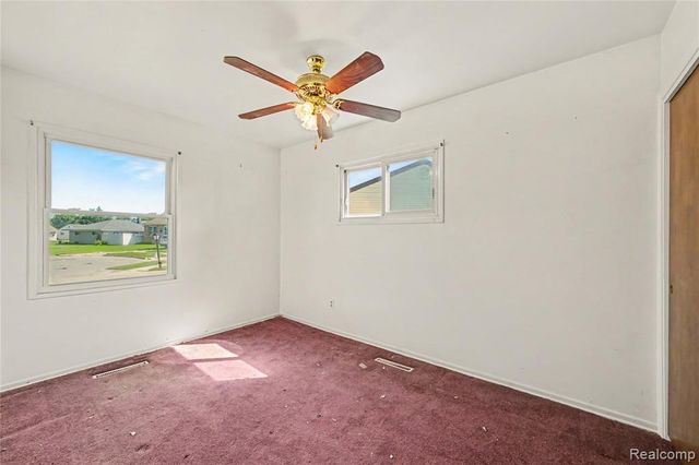 29655 Winter Court, Garden City, MI 48135