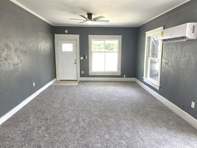 1227 E 11th Street, Shawnee, OK 74801