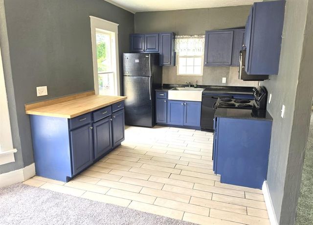 1227 E 11th Street, Shawnee, OK 74801