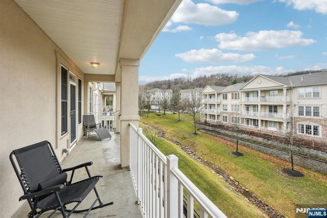 1209 Holly Lane 141, Cedar Grove, NJ 07009