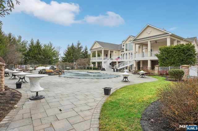 1209 Holly Lane 141, Cedar Grove, NJ 07009