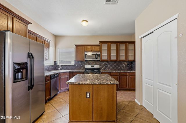 3165 SARINA Circle, El Paso, TX 79938