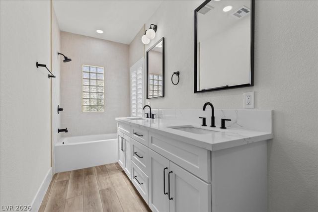 8120 Pacific Cove Drive, Las Vegas, NV 89128