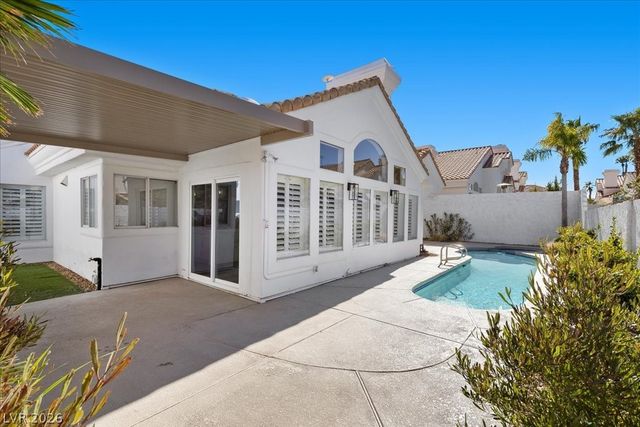 8120 Pacific Cove Drive, Las Vegas, NV 89128