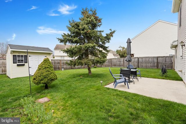 47 GREENBROOK DR, Columbus, NJ 08022