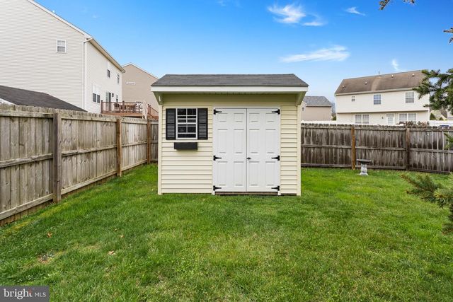 47 GREENBROOK DR, Columbus, NJ 08022