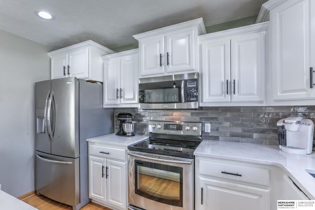 7856 S 155 Avenue, Omaha, NE 68138