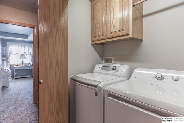 7856 S 155 Avenue, Omaha, NE 68138