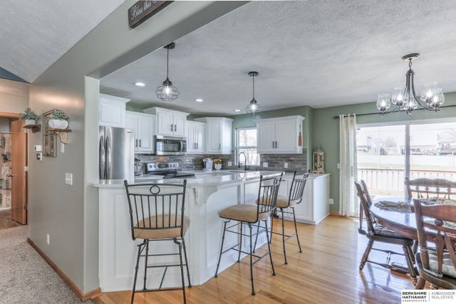 7856 S 155 Avenue, Omaha, NE 68138