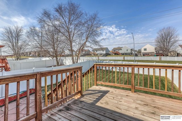 7856 S 155 Avenue, Omaha, NE 68138