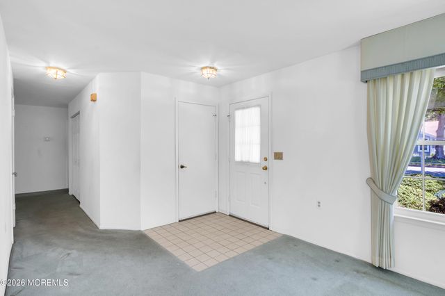 14 Sheffield Drive, Lacey, NJ 08734