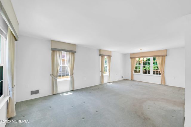 14 Sheffield Drive, Lacey, NJ 08734