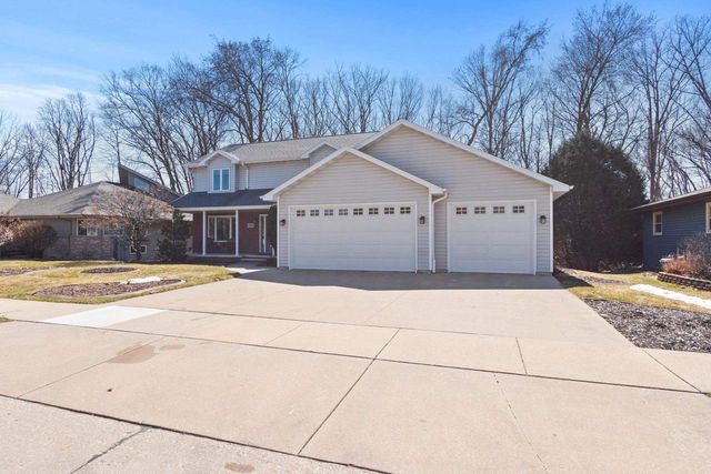 1349 EDGEWOOD DRIVE, Kaukauna, WI 54130