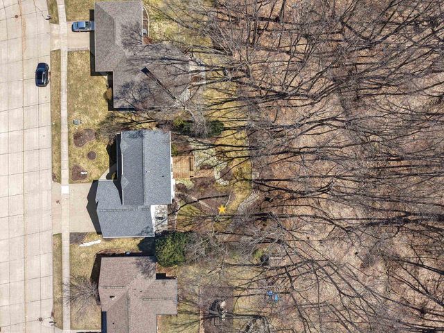 1349 EDGEWOOD DRIVE, Kaukauna, WI 54130