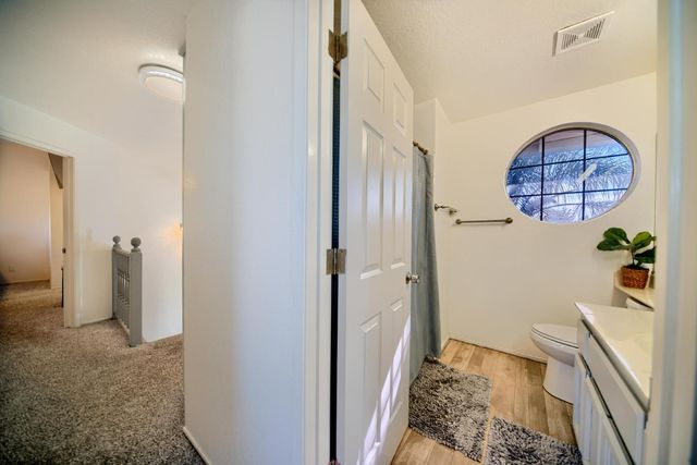 719 Summit Lakes Way, Galt, CA 95632