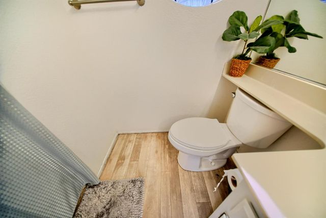 719 Summit Lakes Way, Galt, CA 95632