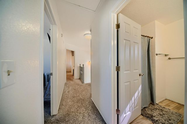 719 Summit Lakes Way, Galt, CA 95632