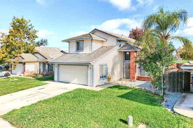 719 Summit Lakes Way, Galt, CA 95632