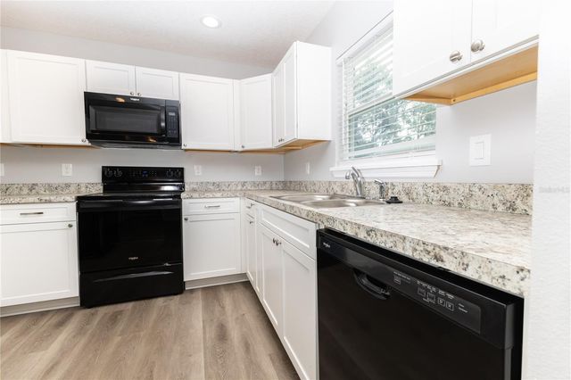 306 E GEORGIA AVENUE, Bushnell, FL 33513