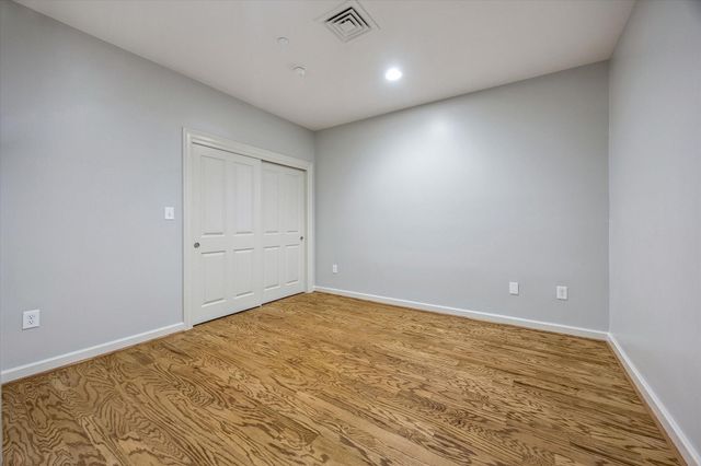 914 Main Street 910, Houston, TX 77002