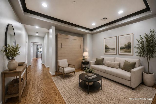 914 Main Street 910, Houston, TX 77002