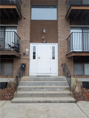 117 John Street 44, Lincoln, RI 02865