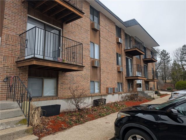 117 John Street 44, Lincoln, RI 02865