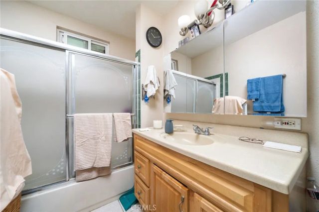 527 E Maple, Monrovia, CA 91016
