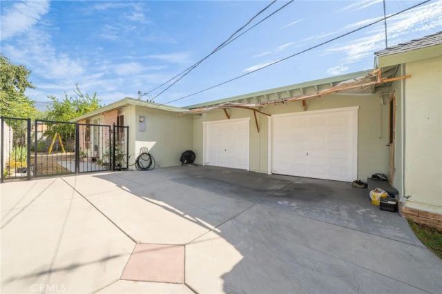 527 E Maple, Monrovia, CA 91016
