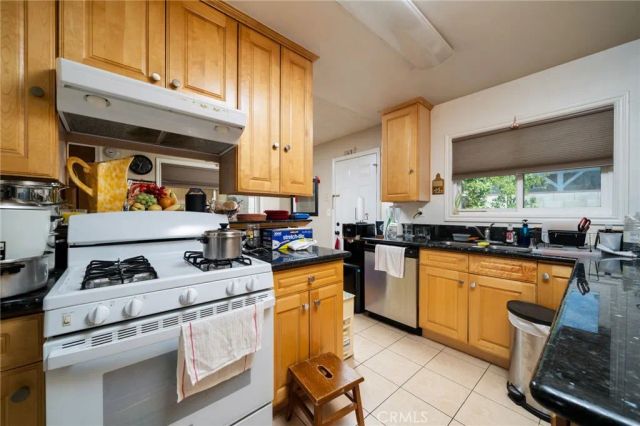527 E Maple, Monrovia, CA 91016