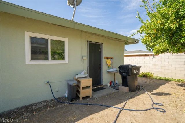 527 E Maple, Monrovia, CA 91016