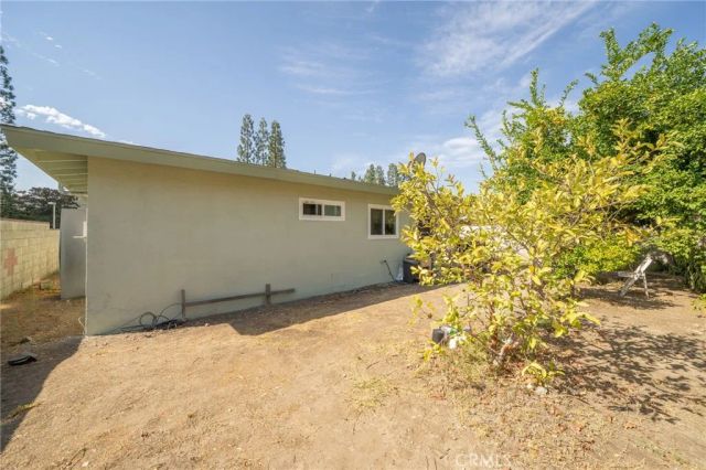 527 E Maple, Monrovia, CA 91016