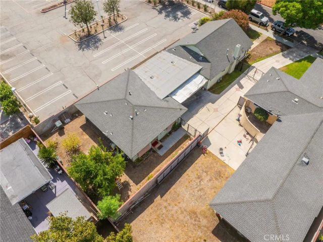 527 E Maple, Monrovia, CA 91016