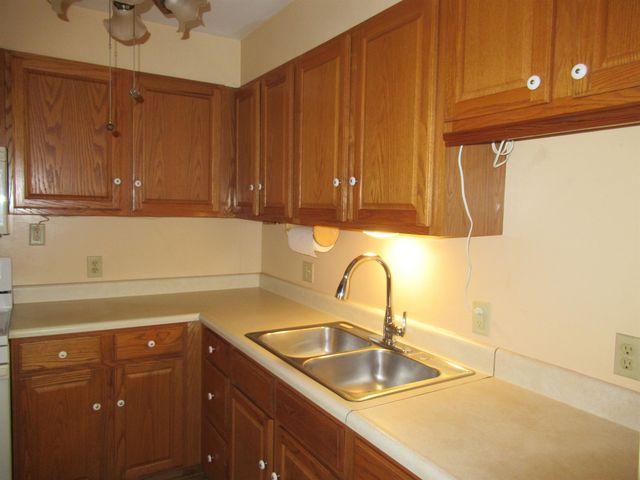48 Wilsons Woods Road, Brattleboro, VT 05301