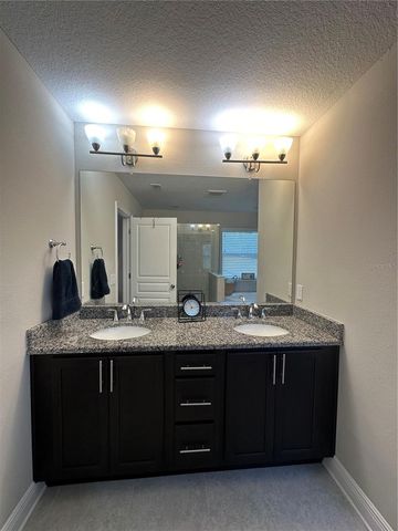 3313 W WALNUT STREET, Tampa, FL 33607