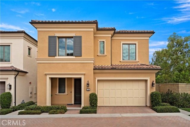 112 San Benito, Irvine, CA 92618